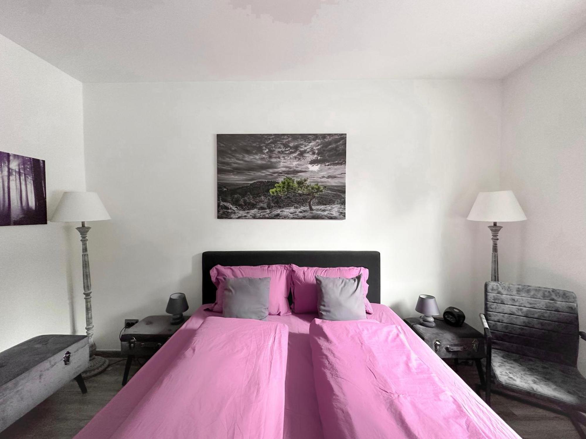 Gaestehotel Lucendi Premium Lounge Hohenleimbach Bagian luar foto